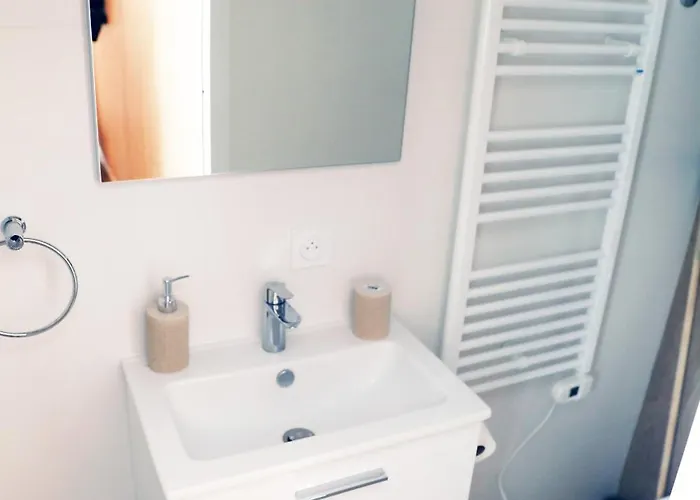 Apartamento Eiffel Tour Cosy Chesterfield