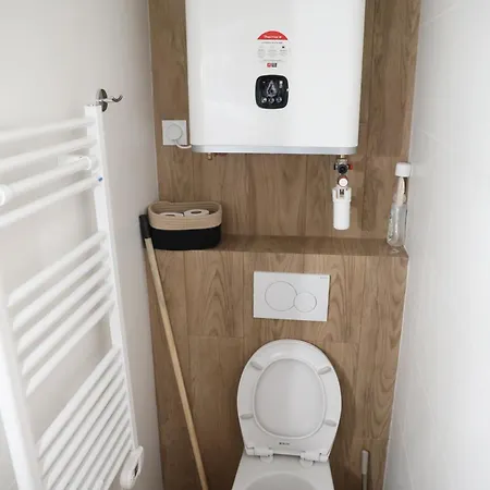 Appartamento Eiffel Tour Cosy Chesterfield Parigi